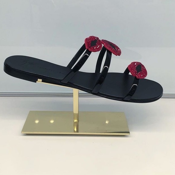 💋giuseppe zanotti NIB triple straps of kisses💋 - Picture 10 of 11